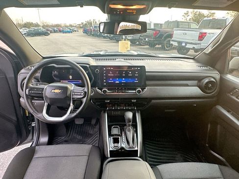 Used 2026 Chevrolet Colorado W/T w/ WT Convenience Package II image 3