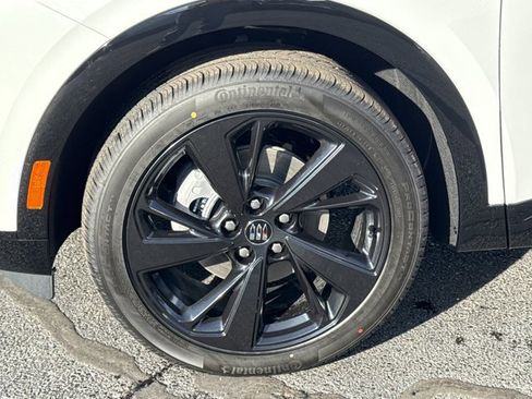 New 2026 Buick Envision Sport Touring image 16