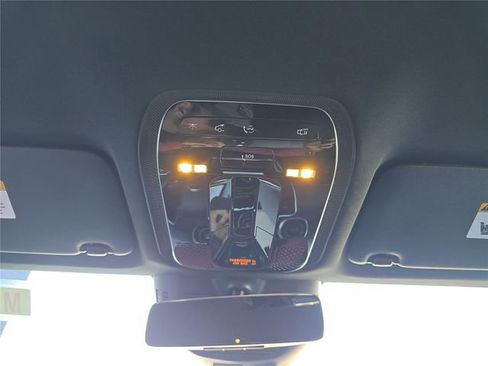 Used 2026 Mercedes-Benz GLC 300 4MATIC image 28