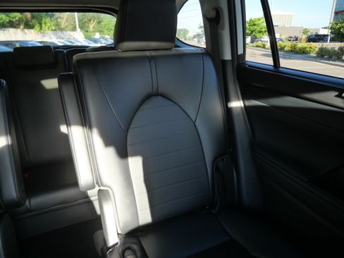 Used 2020 Toyota Highlander Limited AWD/4WD image 14