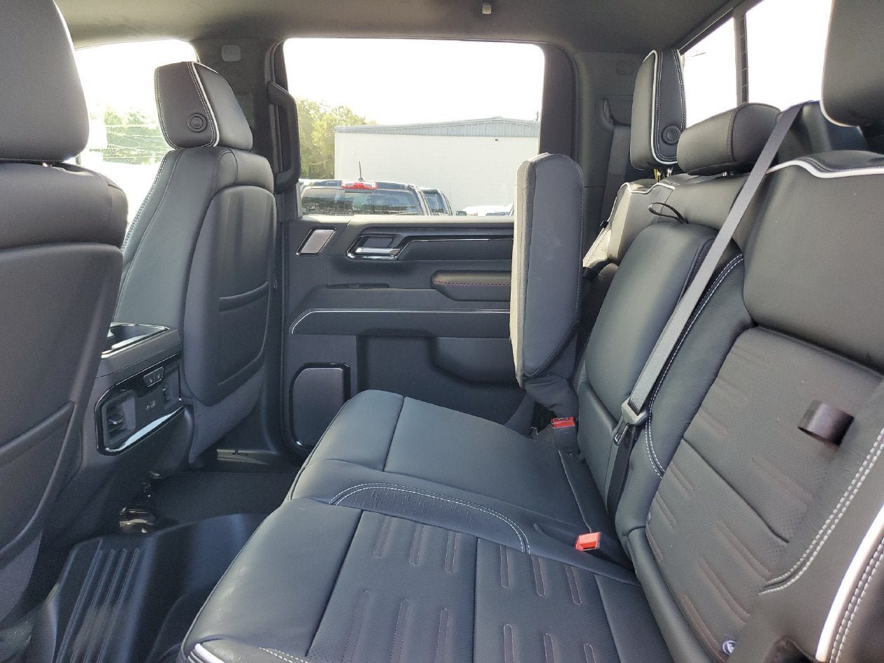 New 2026 GMC Sierra 2500 AT4X AWD/4WD image 12