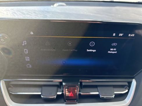 Used 2025 Chevrolet TrailBlazer LT image 13