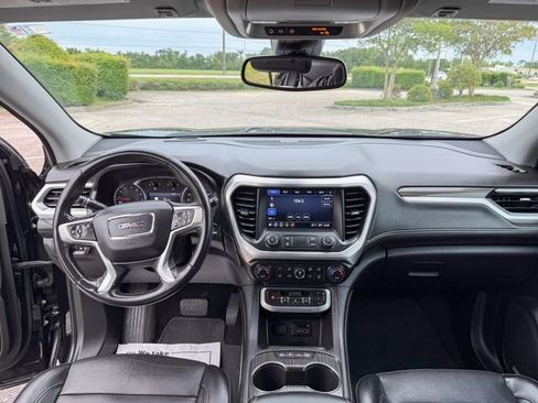 Used 2022 GMC Acadia SLT w/ Elevation Edition FWD image 20
