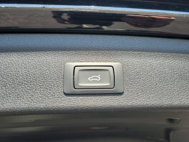 Used 2025 Audi Q3 2.0T Premium AWD/4WD image 20