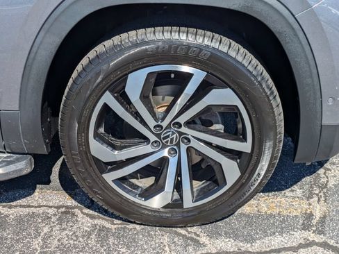 Used 2021 Volkswagen Atlas SEL Premium AWD/4WD image 11
