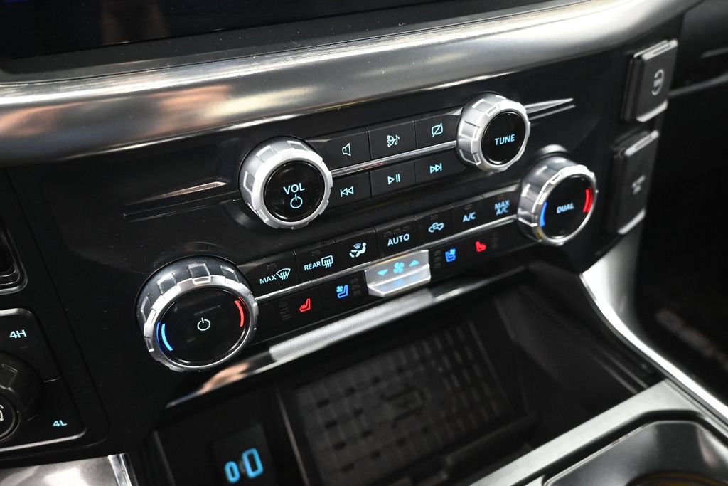 Used 2023 Ford F150 Lariat w/ Equipment Group 502A High AWD/4WD image 17