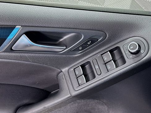 Used 2013 Volkswagen GTI 4-Door FWD image 17