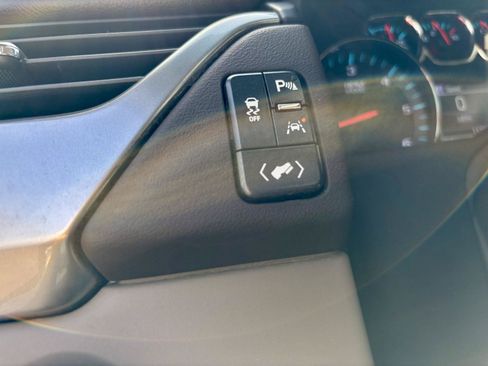 Used 2020 Chevrolet Tahoe LT AWD/4WD image 28