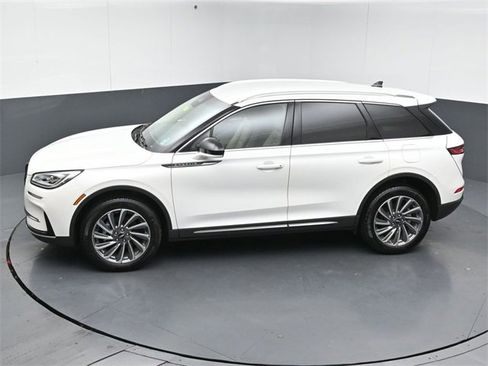 Certified 2023 Lincoln Corsair Reserve w/ Towing Package image 48