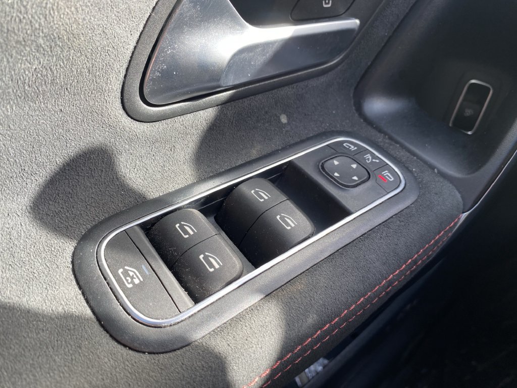 Used 2022 Mercedes-Benz A 220 image 7