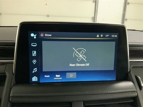 Used 2022 Chevrolet Tahoe LT w/ Luxury Package image 34