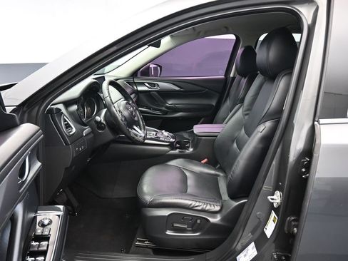 Used 2019 MAZDA CX-9 Touring image 11
