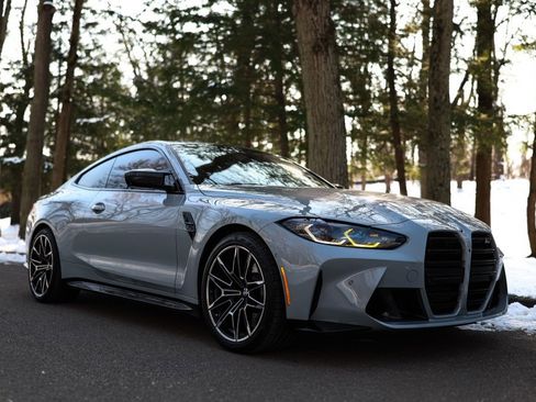 Used 2021 BMW M4 Competition w/ M Carbon Exterior Package image 4