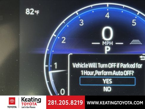 Certified 2025 Toyota Corolla Cross XLE image 27