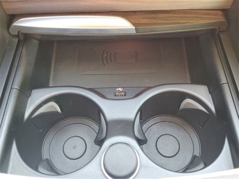 Used 2023 BMW 530i w/ Premium Package image 30