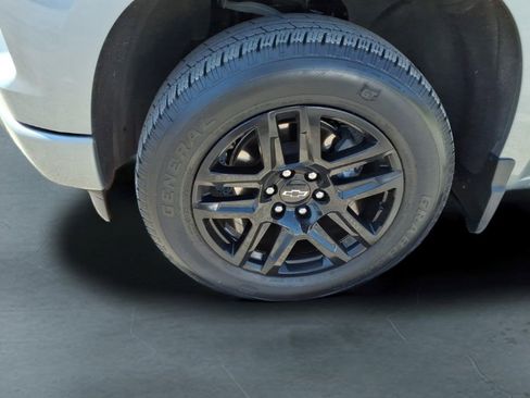 Used 2023 Chevrolet Silverado 1500 Custom w/ LPO, Dark Essentials Package image 9