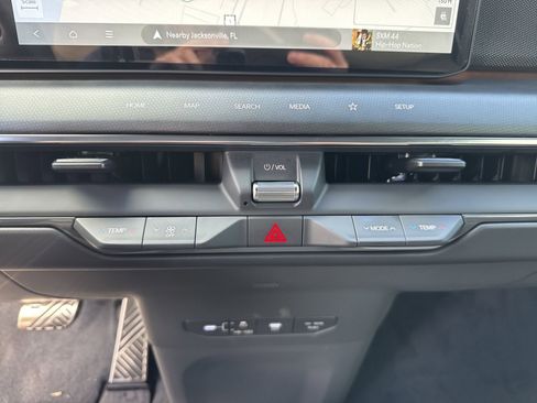 New 2026 Kia EV9 GT-Line image 23