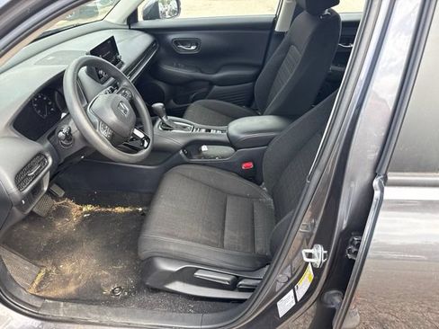 Used 2024 Honda HR-V LX image 5