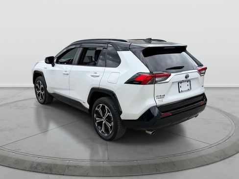 Used 2023 Toyota RAV4 XSE w/ Premium Package AWD/4WD image 6