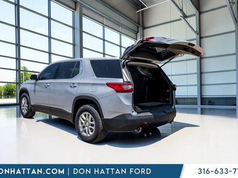 Used 2019 Chevrolet Traverse LS FWD image 25