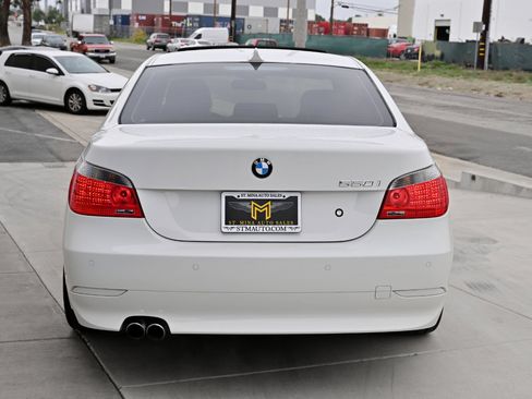 Used 2007 BMW 550i Sedan image 6