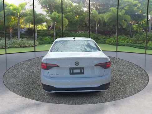 Used 2024 Volkswagen Jetta S FWD image 6
