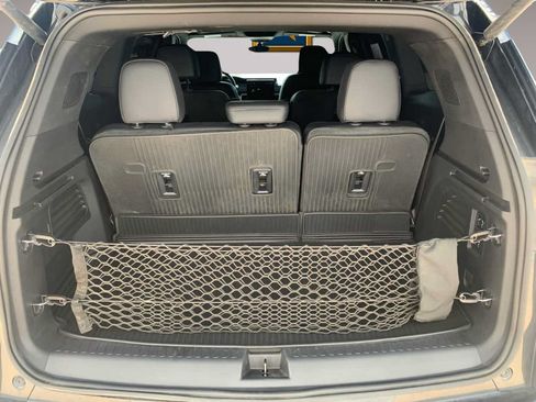 Used 2024 GMC Acadia Denali w/ Super Cruise Package FWD image 6