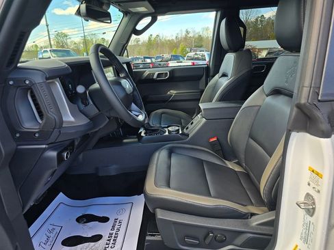 New 2026 Ford Bronco Outer Banks image 41