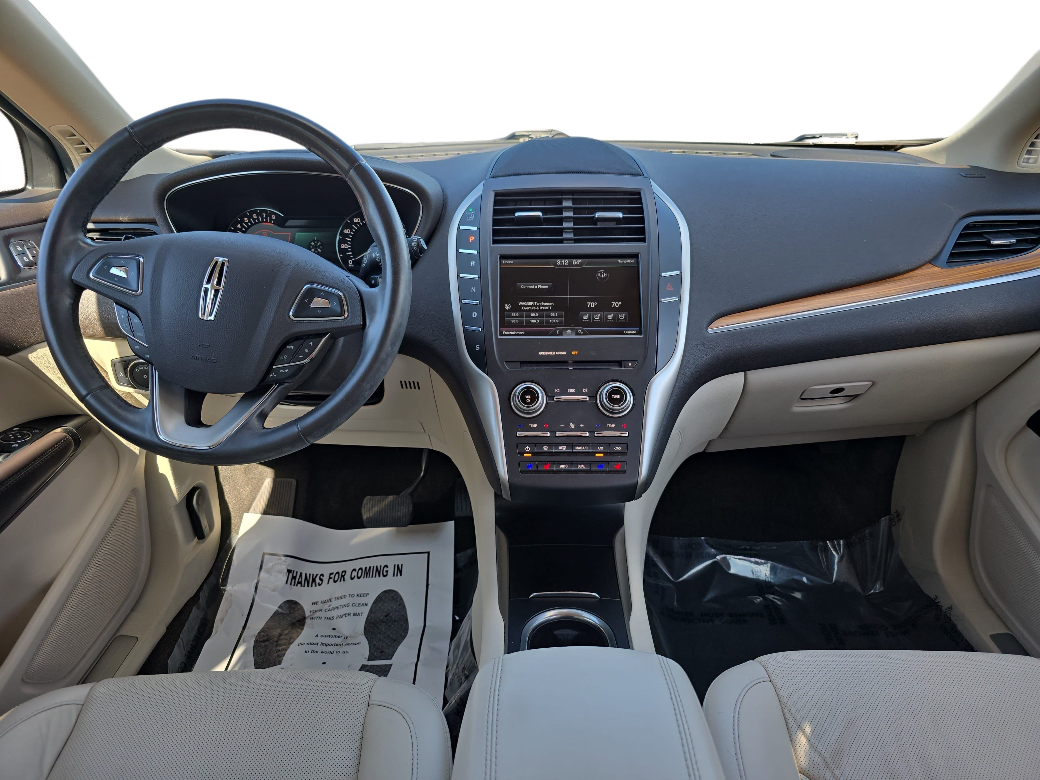 Used 2015 Lincoln MKC FWD w/ Equipment Group 102A Reserve image 9