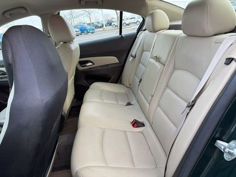 Used 2014 Chevrolet Cruze Diesel image 11