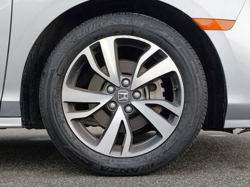 Used 2023 Honda Odyssey Touring image 12