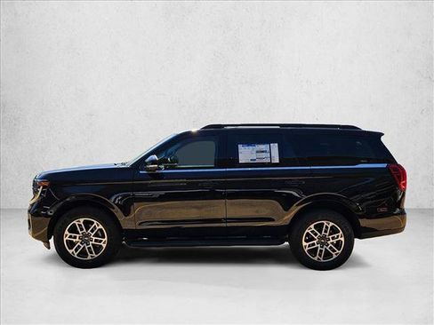 New 2026 Ford Expedition Active RWD image 5