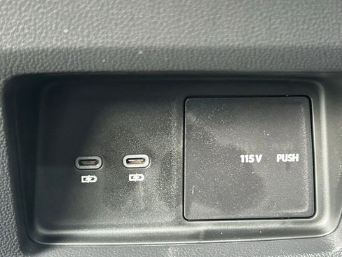 New 2026 Volkswagen Atlas Cross Sport SE image 46