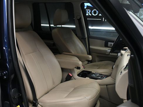 Used 2016 Land Rover LR4 HSE image 40