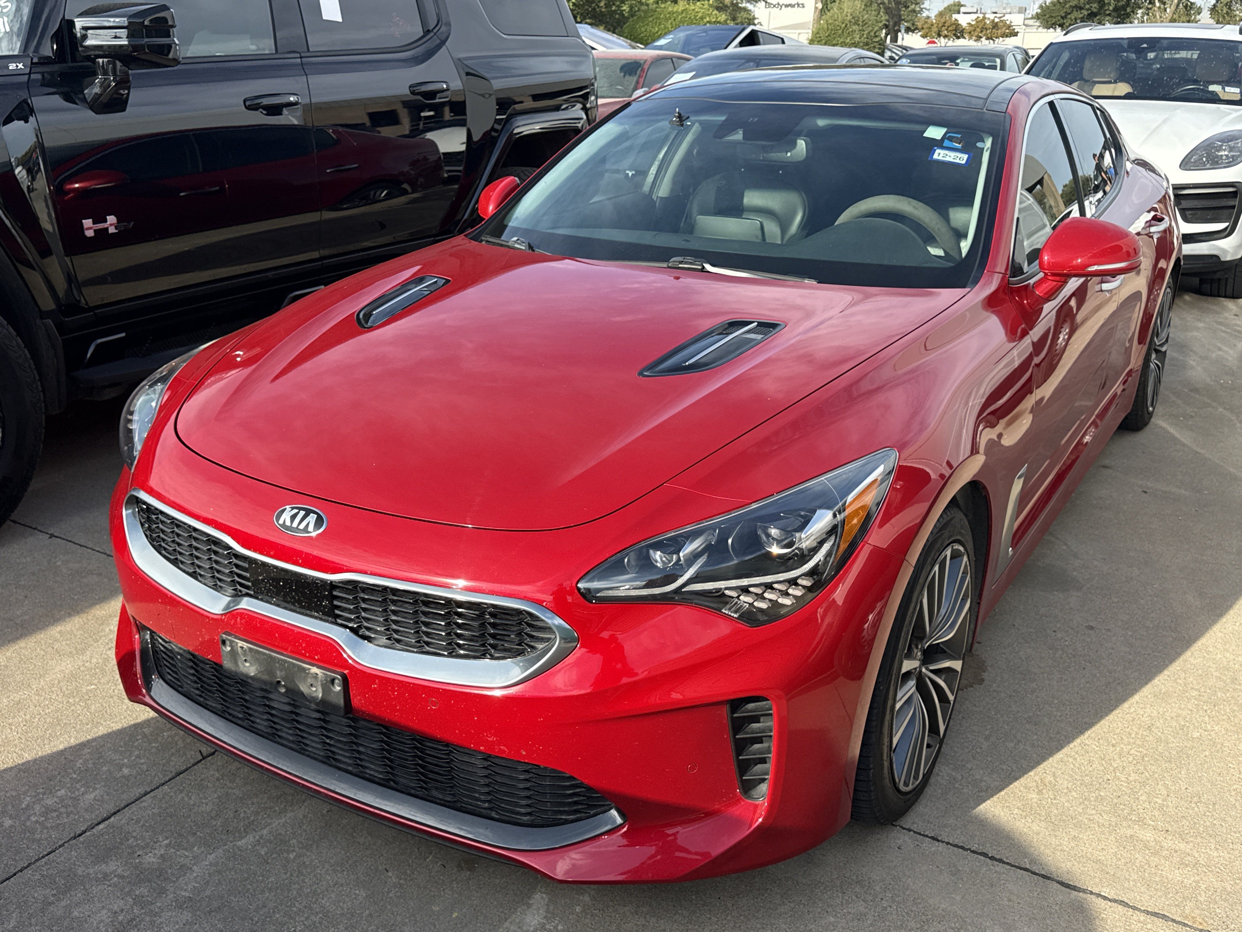 Used 2019 Kia Stinger Premium RWD image 1