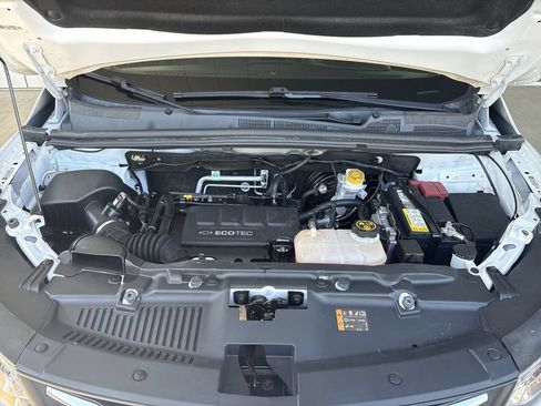 Used 2019 Chevrolet Trax LS FWD image 26