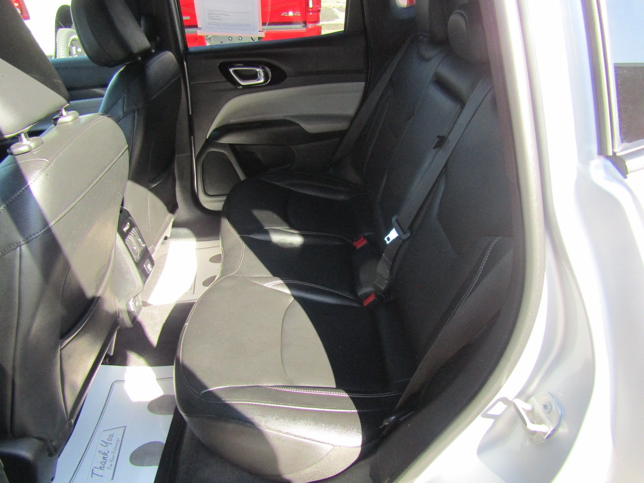 Used 2025 Jeep Compass Limited AWD/4WD image 14