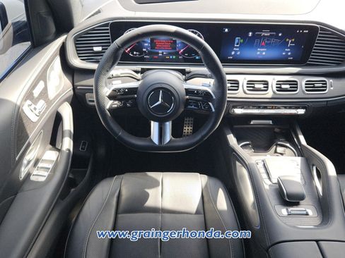 Used 2024 Mercedes-Benz GLS 450 4MATIC image 12