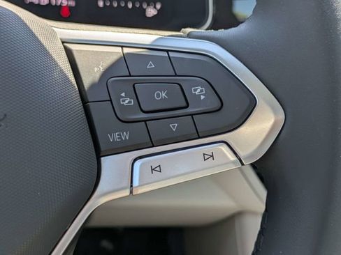 New 2026 Volkswagen Jetta SE FWD image 26