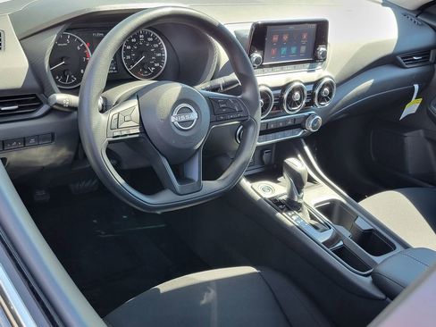 Used 2025 Nissan Sentra S image 3