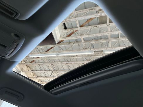 Used 2021 Nissan Armada SL w/ Captain's Chairs Package image 63