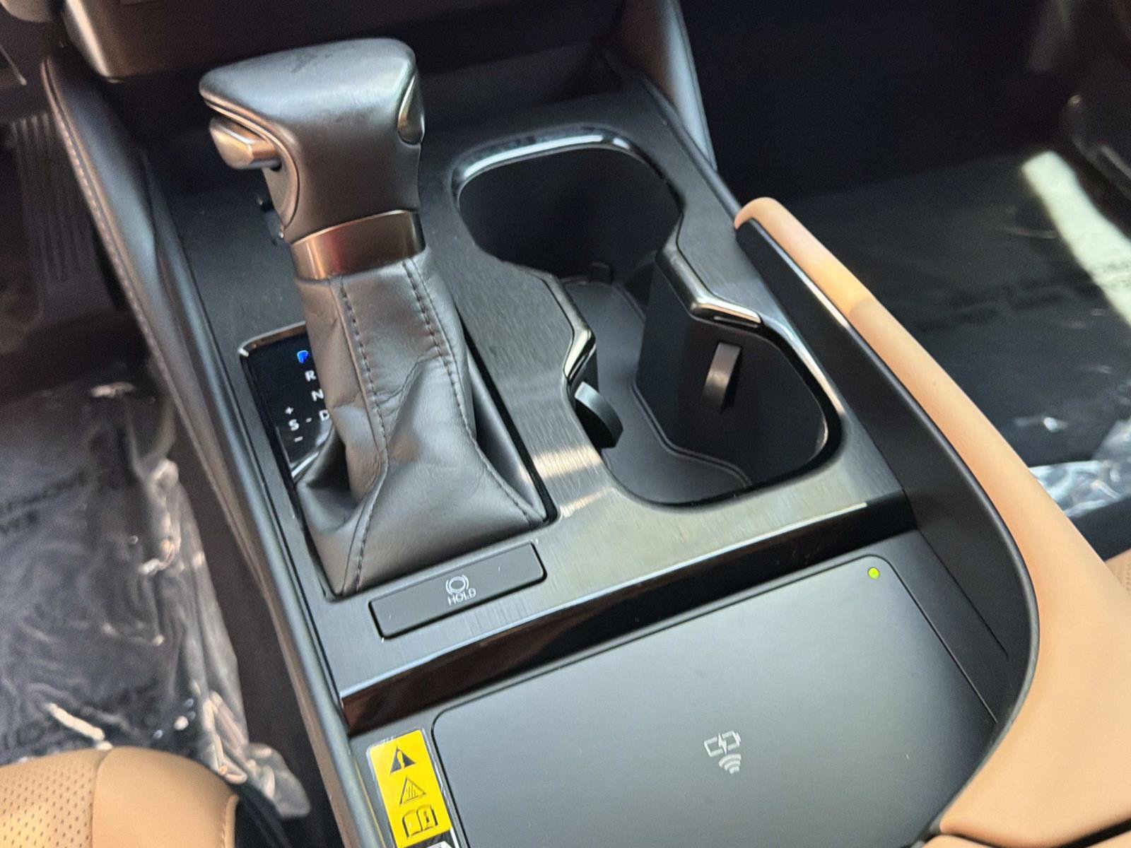 Used 2025 Lexus ES 350 w/ Premium Package FWD image 23