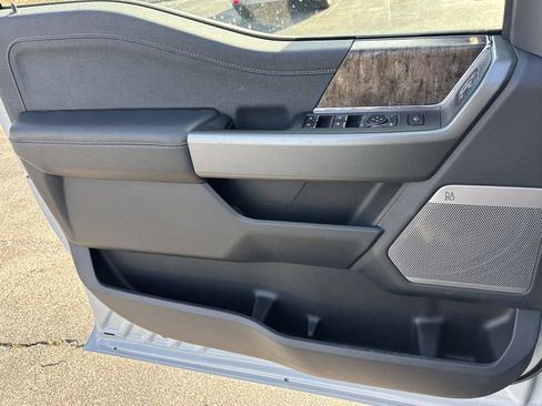 New 2026 Ford F350 Lariat w/ Black Appearance Package image 16