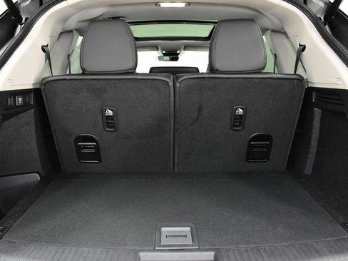 New 2026 Acura MDX SH-AWD image 32