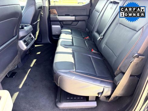 Used 2024 Ford F250 Lariat image 17