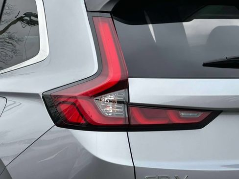 Used 2023 Honda CR-V EX-L image 8