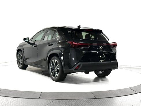 New 2025 Lexus UX 300h AWD image 9