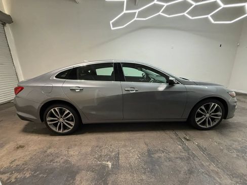 Used 2023 Chevrolet Malibu LT FWD image 12