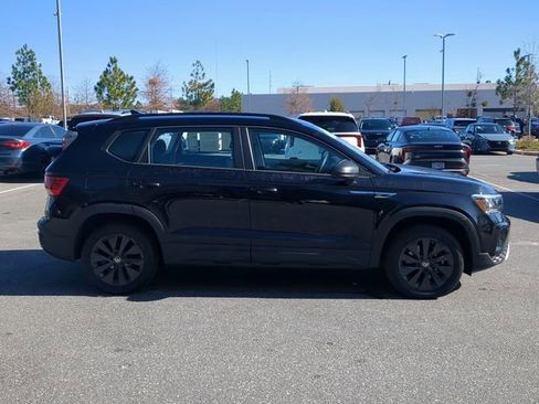 Used 2024 Volkswagen Taos S image 3