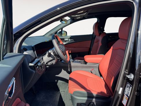 New 2026 Kia Sportage SX Prestige image 10